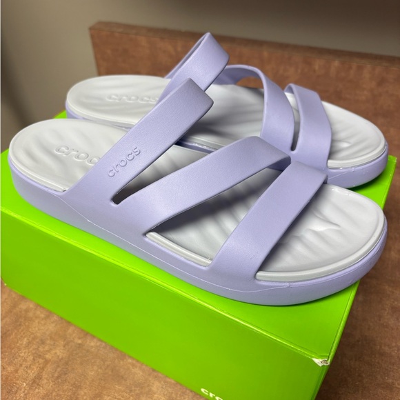 Crocs Lavender and Gray Sandals - Picture 3 of 4